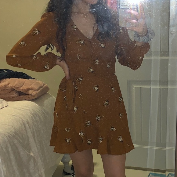 A&F Dress🤎 - Picture 6 of 7